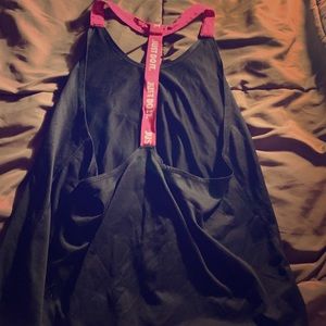 Nike tank